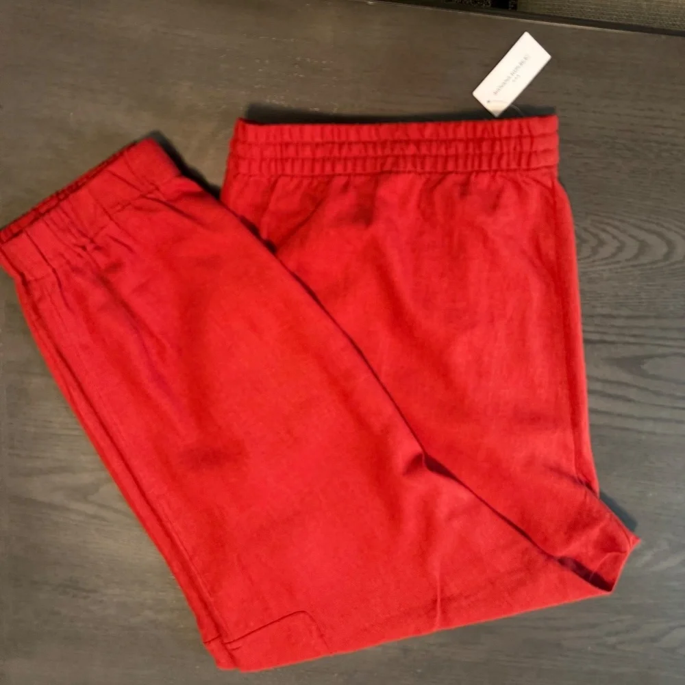 Banana Republic Women’s Linen Blend Dark Red Cargo‎ Pants Size XL
